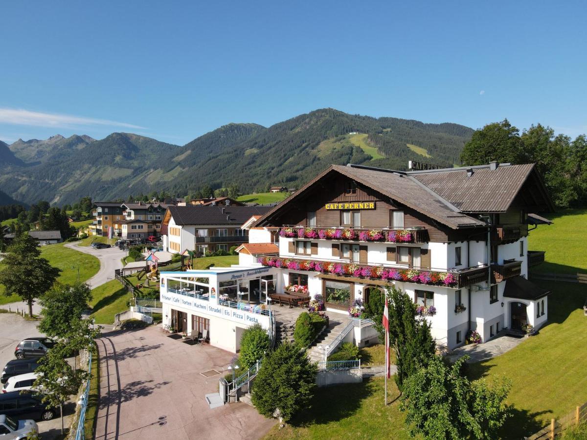 Hotel-Cafe Perner Schladming Εξωτερικό φωτογραφία