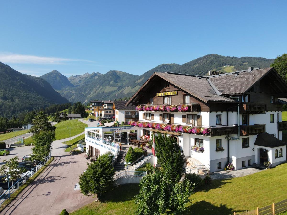 Hotel-Cafe Perner Schladming Εξωτερικό φωτογραφία